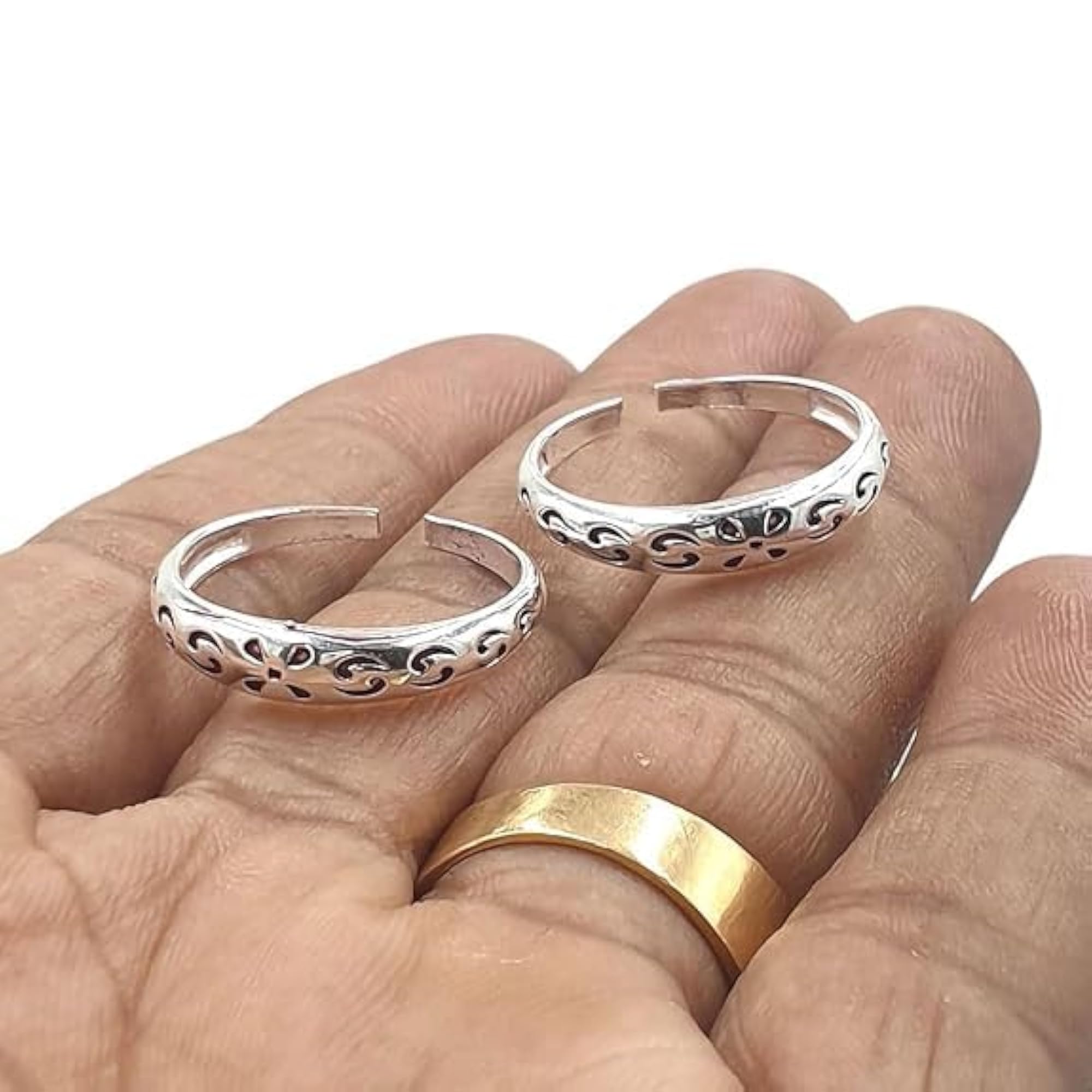 Silver Cut Work Designer Band Toe Rings Set of 2