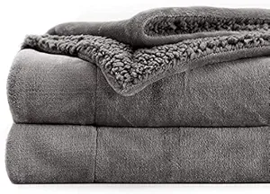 VAS COLLECTIONS - Polyester Micromink Summer AC Blanket Grey Sherpa Super Soft Flannel Solid/Plain AC Dohar/Comforter,Size 220 x 230 Cms (Double) (Approx 7.6 x 7 ft) (Silver & Grey)(Breathable)