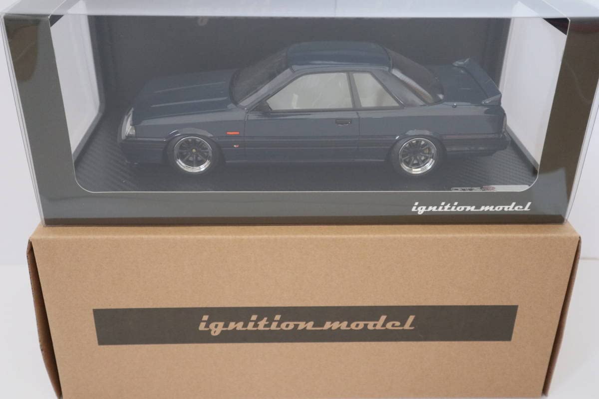 イグニッションモデル IG0995 1/18 R31 Skyline GTS-R