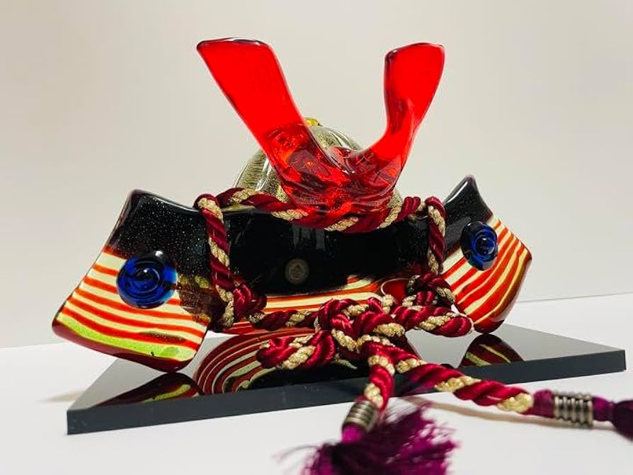 こどもの日　琉球ガラス　兜飾り　端午の節句　兜　こどもの日 Amazon | こどもの日 琉球ガラス 兜飾り 端午の節句 兜 こどもの