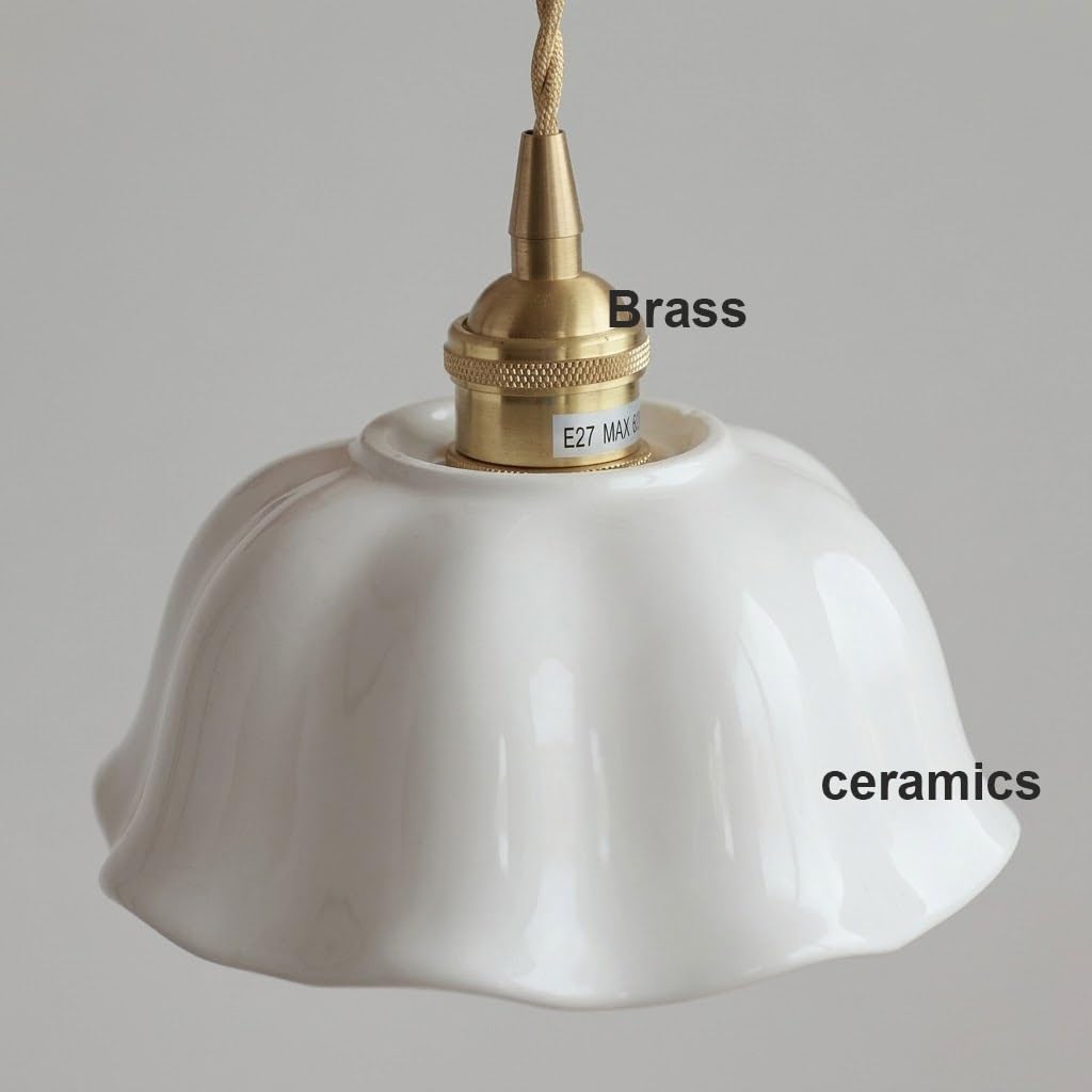 Pendelleuchte Blumenform aus Keramik, Weiße Hängelampe mit Gewelltem Rand Messing Vintage Faltporzellan Kronleuchter für Nachttisch Kücheninsel