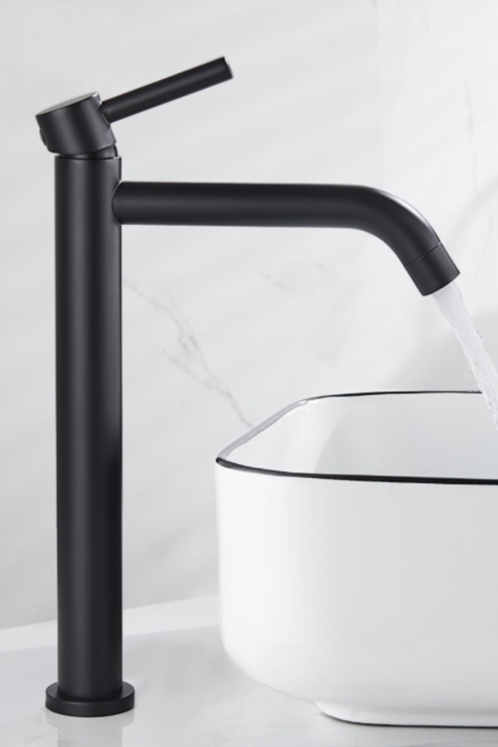 Ari Juego de grifos de baño de tubo delgado con grifo de lavabo, grifo bidé y válvula de desagüe Click-Clack de latón y válvula de cerámica, juego de 4 piezas (montaje en pared)