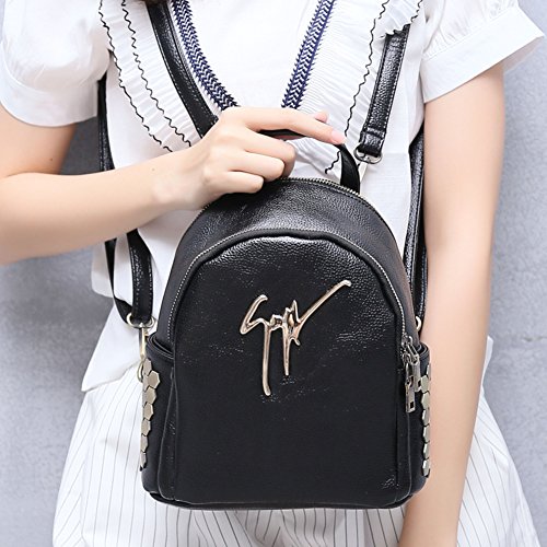 Sac à dos tendance été en finitions rétro-A et design épuré chic