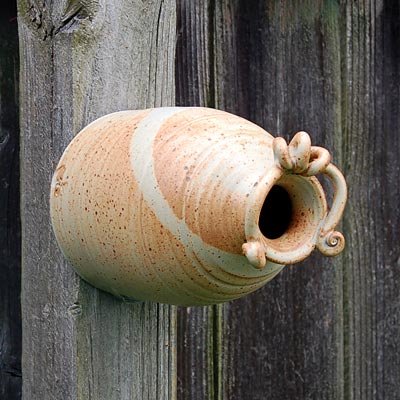 Bestnest Anthony Stoneware Bottle Bird House cover