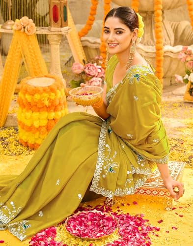 Image of SIRIL Women's Georgette Embroidery Saree With Unstitched Blouse