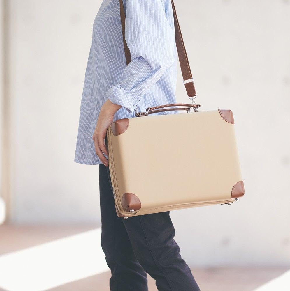 Carchette Carry Case Wide (Beige) - Japanischer Citykoffer, Aktentasche, Schultasche, mit Schultergurt | by KING JIM, Tokyo: Für Schule, Studium und Beruf