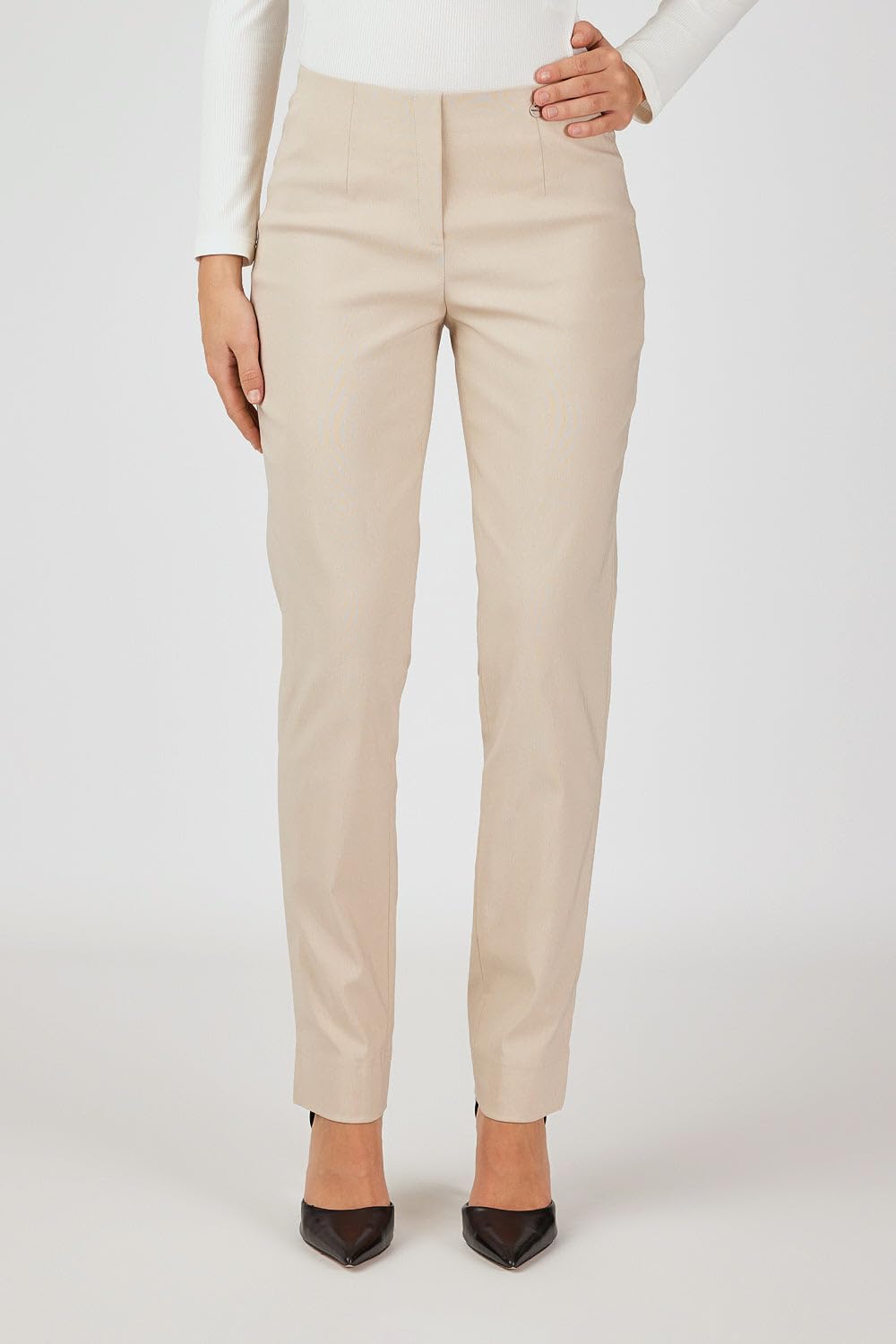 Robell Pantalon Bengaline Marie, Taille Haute, Power Stretch, Jambe Droite | Pantalon femme Robell Style Marie: tissu bengaline. Pour plus de confort, de liberté de mouvement et de style au quotidien.