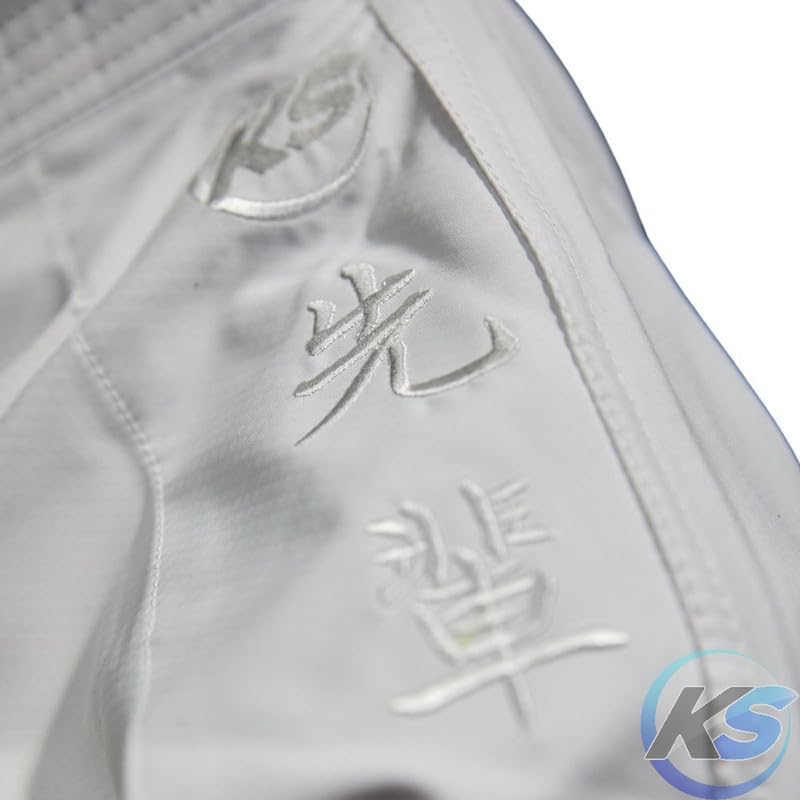 Divisa Karate Karategi Kumite Pro - Kimono da Competizione 350 g/m² - Ultra-Leggero con Rinforzi Bianco, Diverse Taglie