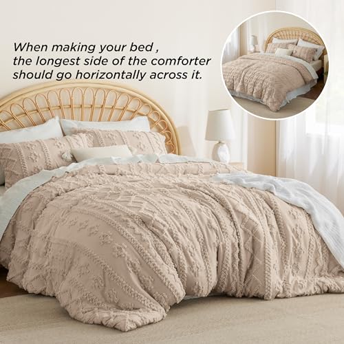 Bedsure Tufted Boho Comforter Set King Size - Khaki Boho Bed Set, GentleSoft™ 3 Pieces Farmhouse Shabby Chic Embroidery Bedding, Gifts for Woman, Soft Jacquard King Comforter for All Seasons