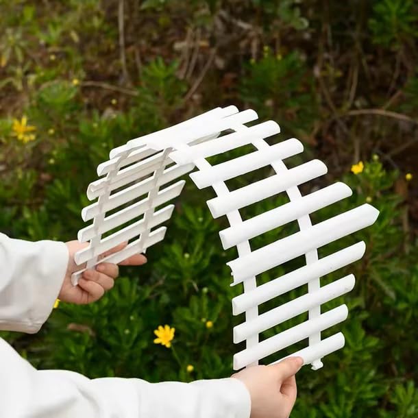 Image of Klick N Shop Garden Fence Pack of 2, Decorative Interlocking Plastic Border Panels for Lawn & Plants, Weather-Resistant Outdoor Garden Edging with Locking System, White, 78 x 34 cm