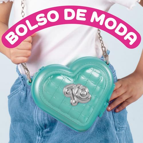 Miniatura 8 de Kookyloos Serie Golden Gala Chloe S Deluxe Set, Muñeca Coleccionable Serie Golden Gala, Contiene 1 Muñeca, 3 Conjuntos De Ropa, 2 Pares De Zapatos, 1 Mascota Y Accesorios, Incluye 1 Bolso
