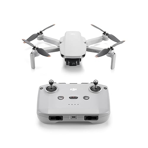 Immagine del prodotto DJI Mini 2 SE, mini drone con fotocamera leggero e pieghevole, video in 2.7K, modalità intelligenti, trasmissione video fino a 10 km, 31 min di volo, meno di 249 g, pratico e intutivo per fotografia