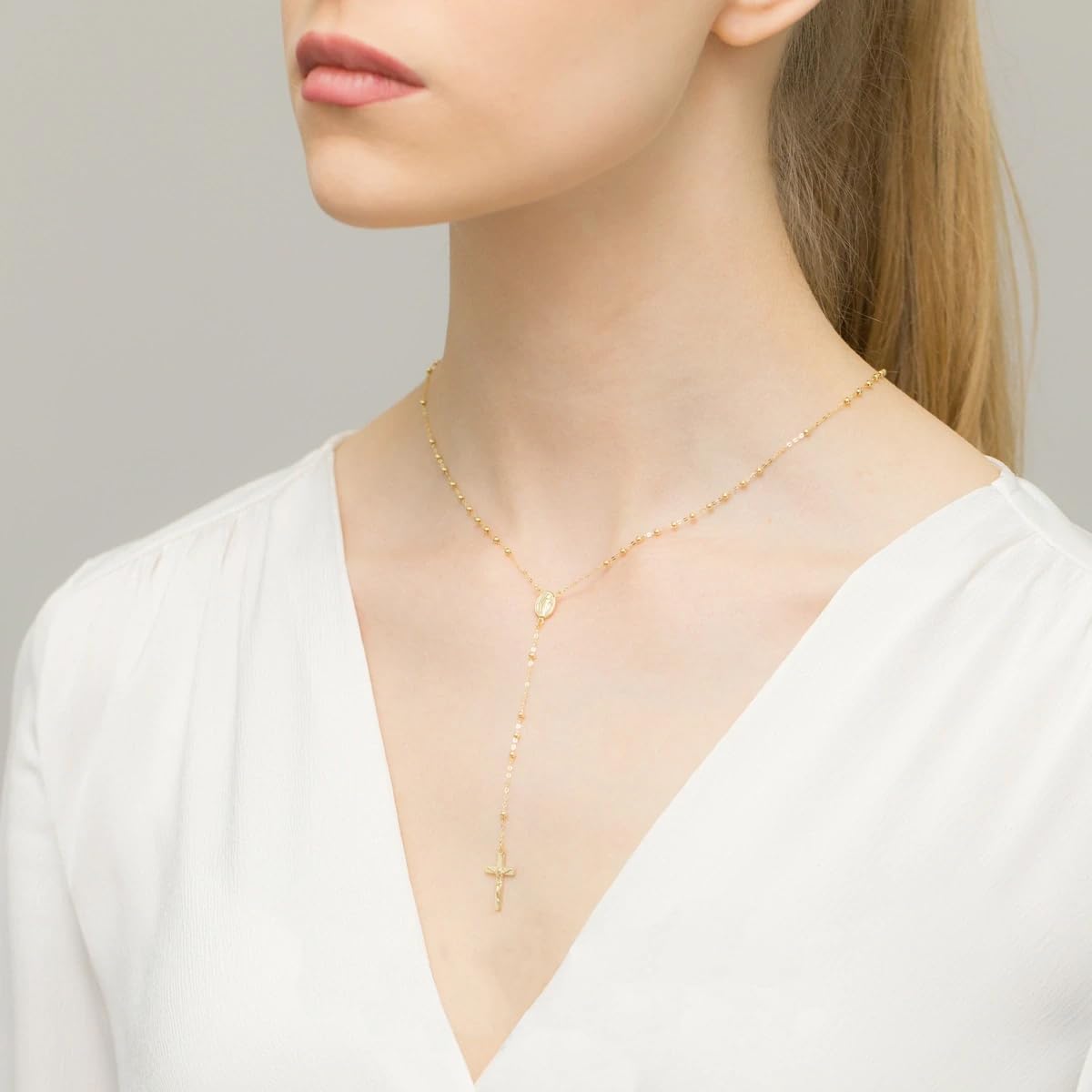 Sakrami Collana Rosario Donna Oro 14KT Croce e Medaglietta Vergine – Catena 48 cm con Pendente – Finitura Dorata Brillante e Scatola Personalizzabile – Gioiello per Cresima, Anniversario, Natale