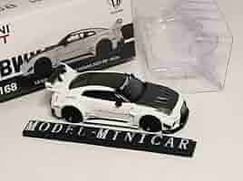 ☆MINIGT LBWK ニッサンGT-R R 35 75☆ Chase! Mini GT 1:64 Liberty Walk LB Works Nissan GT-R (R35