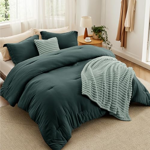 Image of Bedsure Comforter Full Size 5 Pieces - Full Size Comforter Set with Fleece Throw Blanket and Decorative Pillow, Lightweiget Bedding Comforter Sets, All Season Bedding Sets, Emerald Green