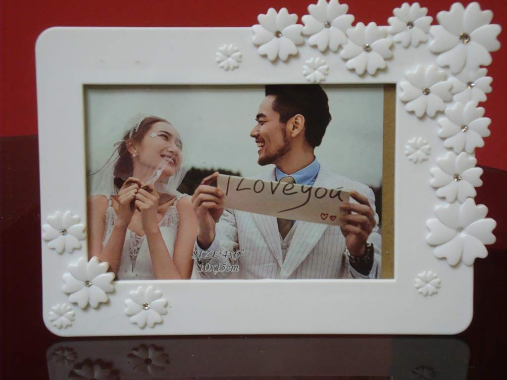 Naha Decor CRAFT STUDIO Eco-Friendly Hand Made Natural Wooden Craft Tabletop Container Jar 22 cm x 16.5 cm Size Tabletop Painting Art Picture Synthetic Wooden Photo Frame For Home Decor Unique Design Showing Beautiful Living Bed Room Hotel Guest House Office and Housewarming Gift Item