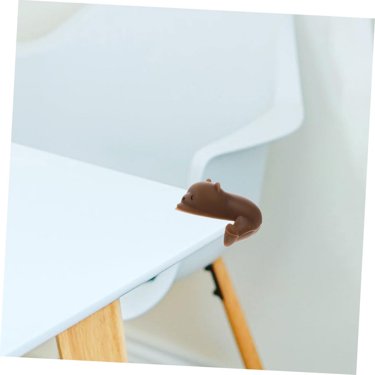 ibasenice 40piezas De Esquinas para Muebles Seguridad Infantil Adhesivo Diseño De Animales Protector De Esquinas para Mesas y Muebles para Bebés