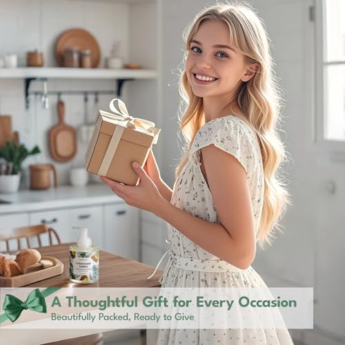 Image of ROMIIE ZOI Foaming Hand Soap with Gift Box - Cedarwood - Biodegradable Formula Moisture & Revitalize - 500ml / 16.8oz