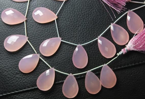 Paire de calcédoine rose poire 16x25mm pour créer vos boucles d'été