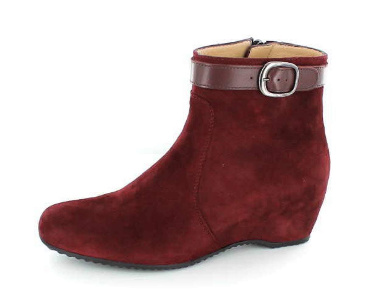 Peter KaiserAdult Samira Rot Gr. 5