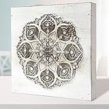 Fabricada en MDF, calado con corte laser.