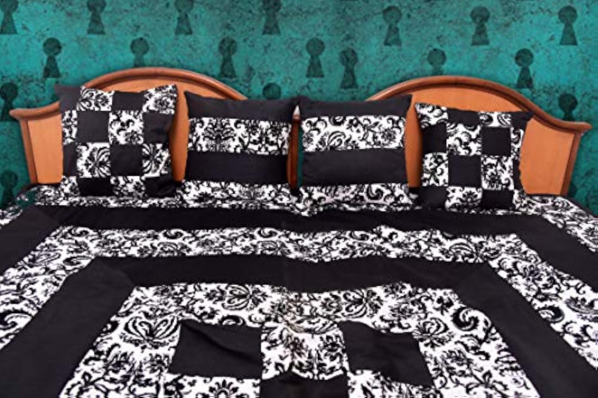 Black Velvet Embossed Patchwork Double Bedcover Set with Cushions