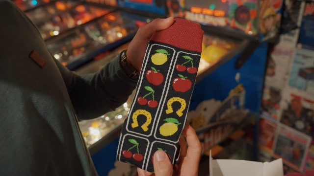 716499_4