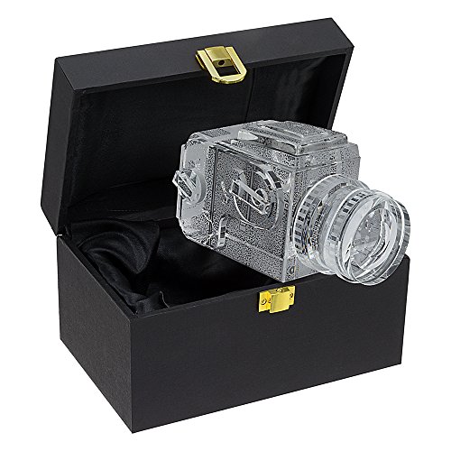 Fotodiox Crystal Medium formato camera model – 2/3 Of Real Life Size REPLICA of Display Hasselblad 503 cm W/80 mm f/2.8 CF Lens; Hoff Eight, Book Shelf, Bookends, Paper Weight