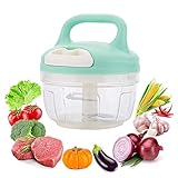 Ahorro de Espacio: Ante todo, fácil de almacenar. El tamaño es de 13 cm * 16 cm/200 ml. Esta picadora de alimentos manual tiene las ventajas de una estructura simple, economía, practicidad, volumen compacto y conveniencia.