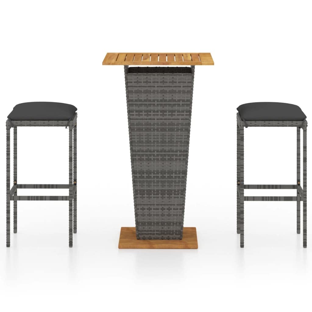 Set de bar de jardín gris con mesa alta de ratán y dos taburetes