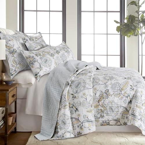 Levtex Home Ophelia Spa Quilt Set King Quilt and Two
