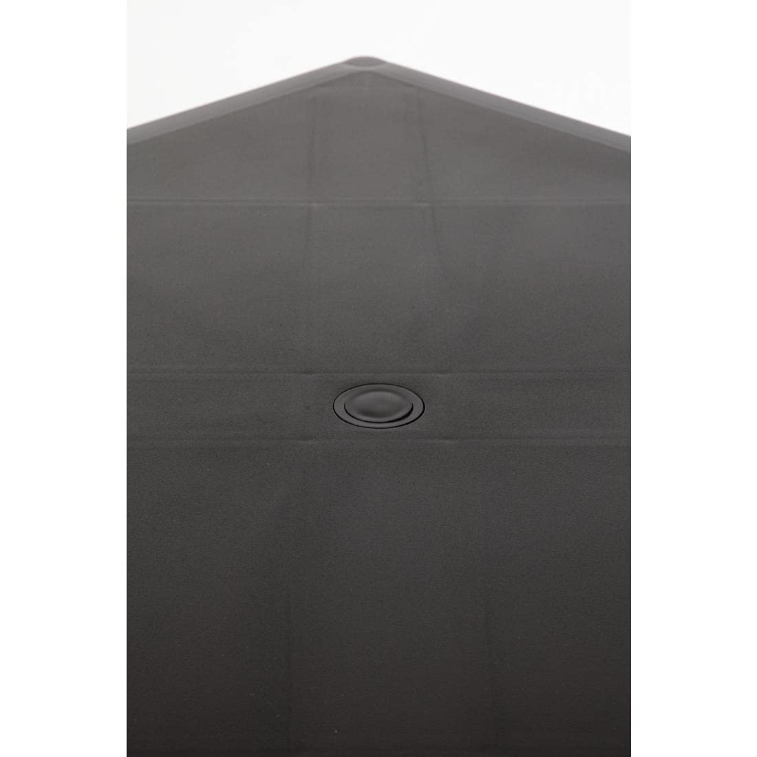 Bolero GJ970 Tisch mit Aluminium Beine, PP, quadratisch, 750 mm, schwarz, 720(H) x 750(W) x 750(D). Parasol hole: 36mm