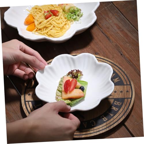 Assiette céramique haut de gamme en forme de fleur blanche pour présentation de table