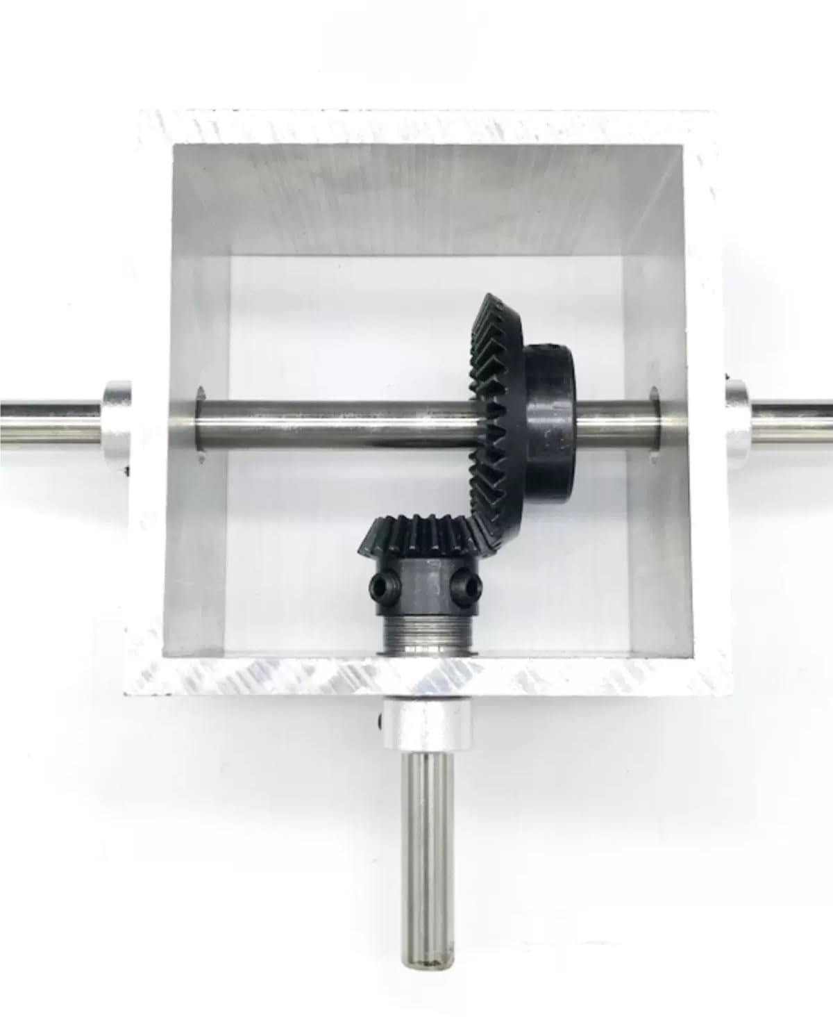 Mechanical Steering 90 Degree Steering Gearbox Commutator 8mm Shaft 1:2 Transmission Reversing Gearbox 1 to 2 Hand Cranked Mechanical Reducer Direction Transmission