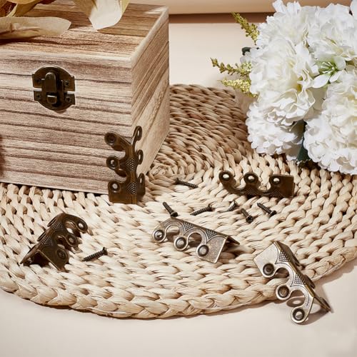 Image of 6Pcs Brass Corner Protectors Vintage Metal Wall Decorative Corner Protector Skirting Baseboard Corner Covers Dust Corners for Tirm Furniture Walls Wood Box Edge Clear Frames Protect (Bronze)