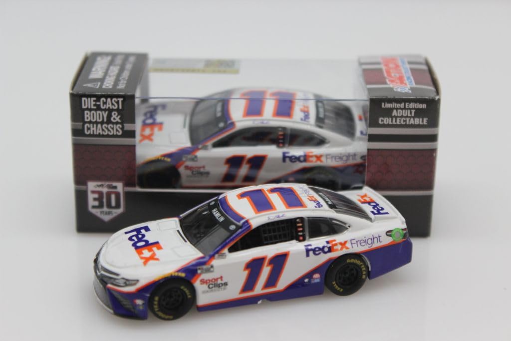 Denny Hamlin 2021 FedEx Freight 1:64 Nascar Diecast Chassis