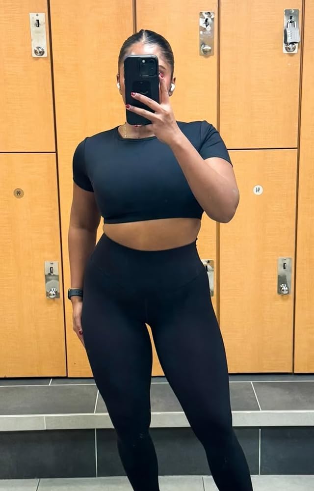 Aoxjox Short Sleeve Crop Tops for Women Clarissa Hollow Back Workout Cropped T Shirt Top - Image 4