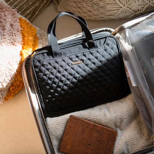 Hanging Toiletry Bag - image 2