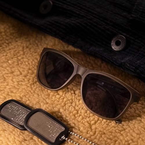 Fastrack Black Wayfarer *380-390 UV protected Sunglasses for Men - Image 3