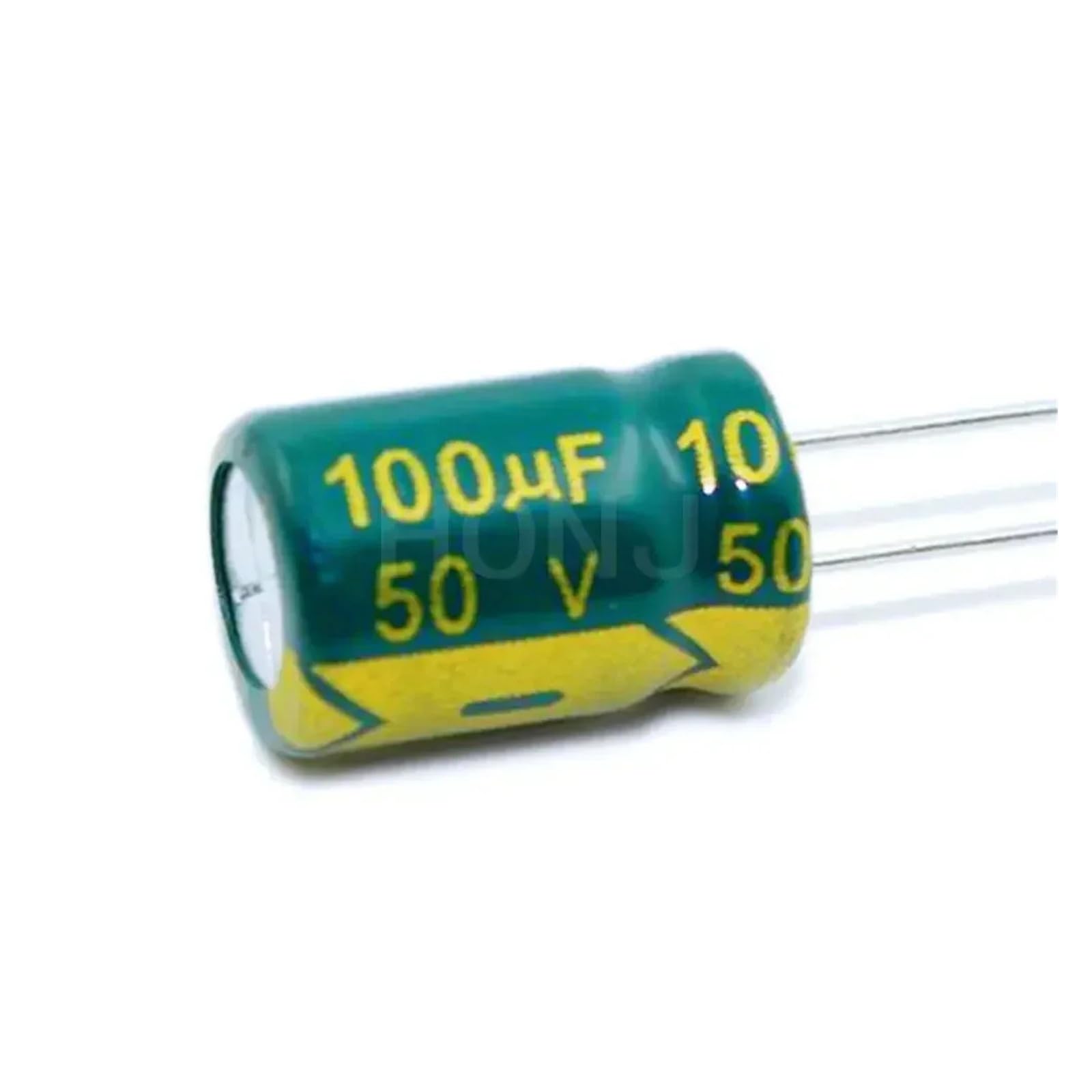 Condensateurs électrolytiques en aluminium 50V 100uF pour vos circuits électroniques