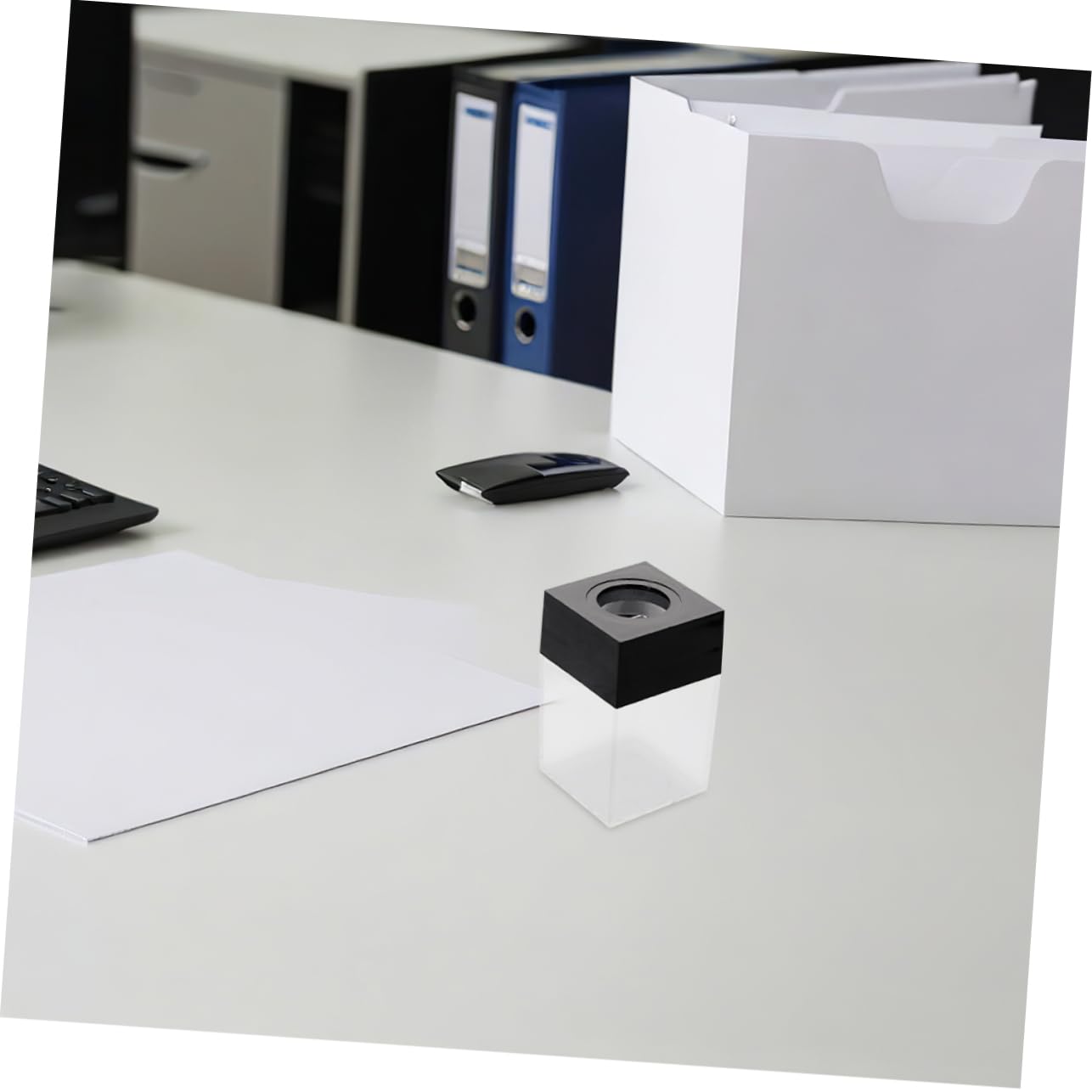 12 Piezas Organizador Magnético para Clips Contenedor de Plástico Cuadrado para Oficina Aula y Dispensador de Clips Sujetapapeles y Alfileres Accesorio de Escritorio Elegante y