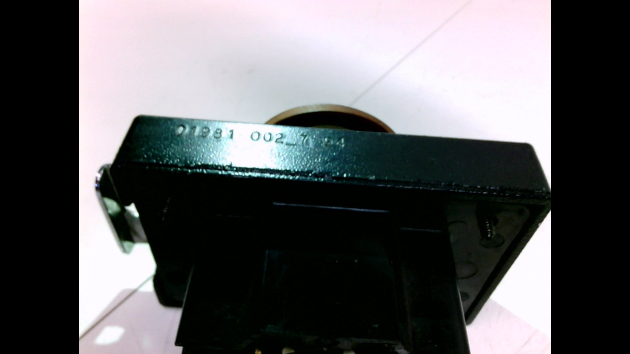 REES 01981002 RED, Plastic, 2 1/4 in, W/Latch, Mushroom Plunger