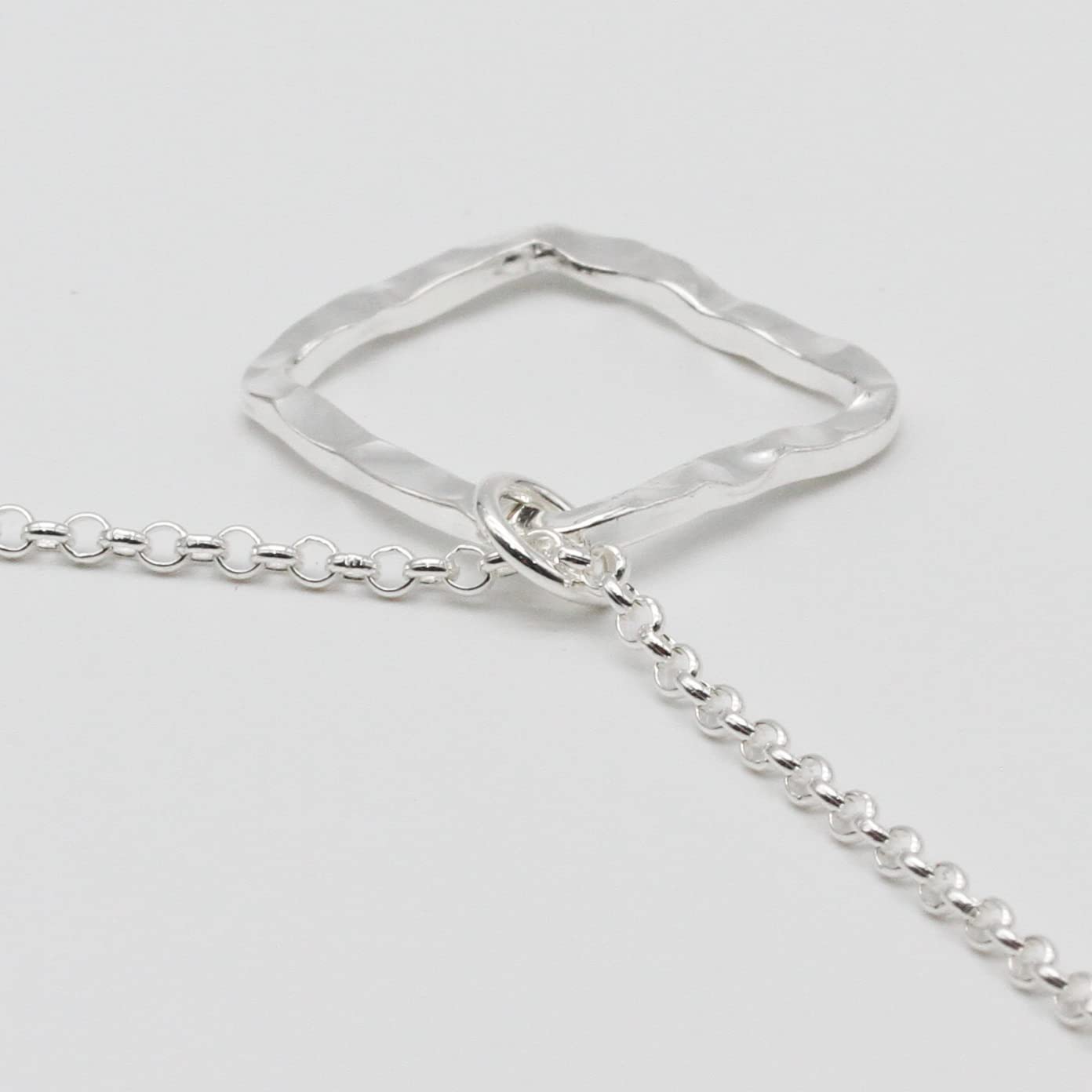 Catenina Donna Argento rodiato 925 con ciondolo geometrico in argento rodiato 925 martellato gioiello donna ragazza elegante vintage di tendenza moda Made in Italy
