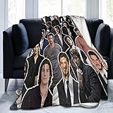 Matériau : cette couverture est faite de flanelle anti-boulochage, la couverture est anti-boulochage, anti-plis, hypoallergénique et ne perd pas ses poils. Cette couverture légère et douce vous offre une douceur et un confort exceptionnels en toutes saisons.