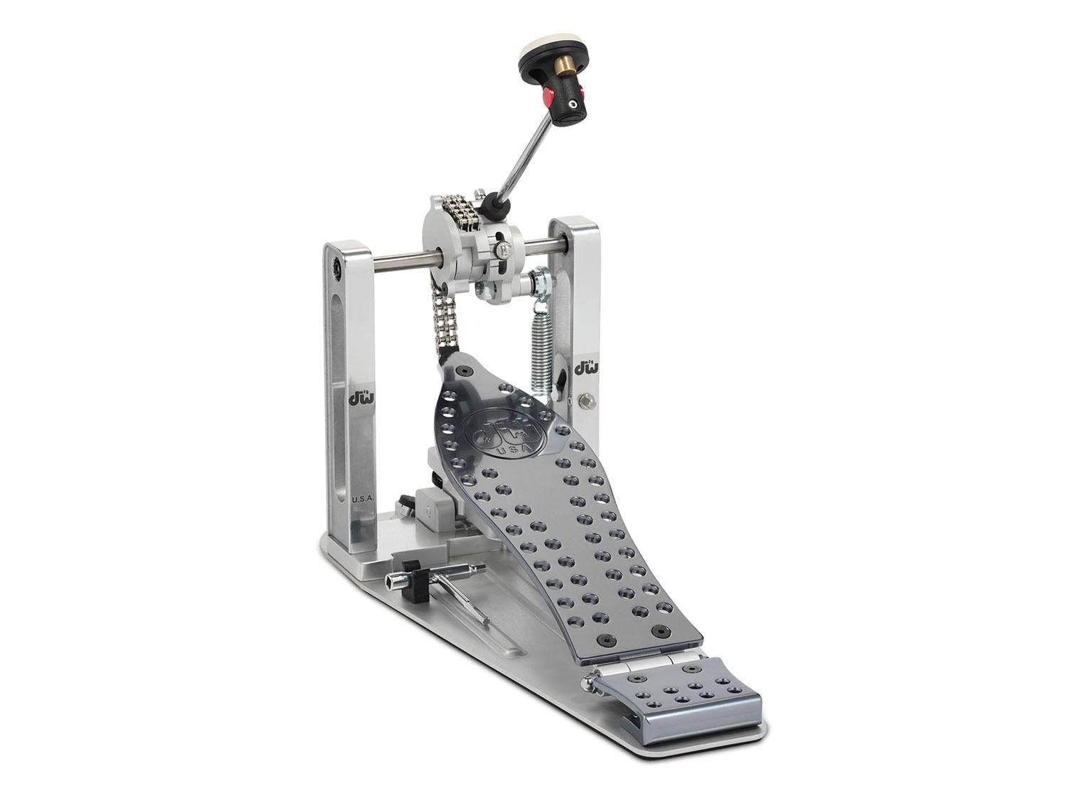 Drum Workshop MFG Series Machined Chain Drive Single Pedal w/Bag