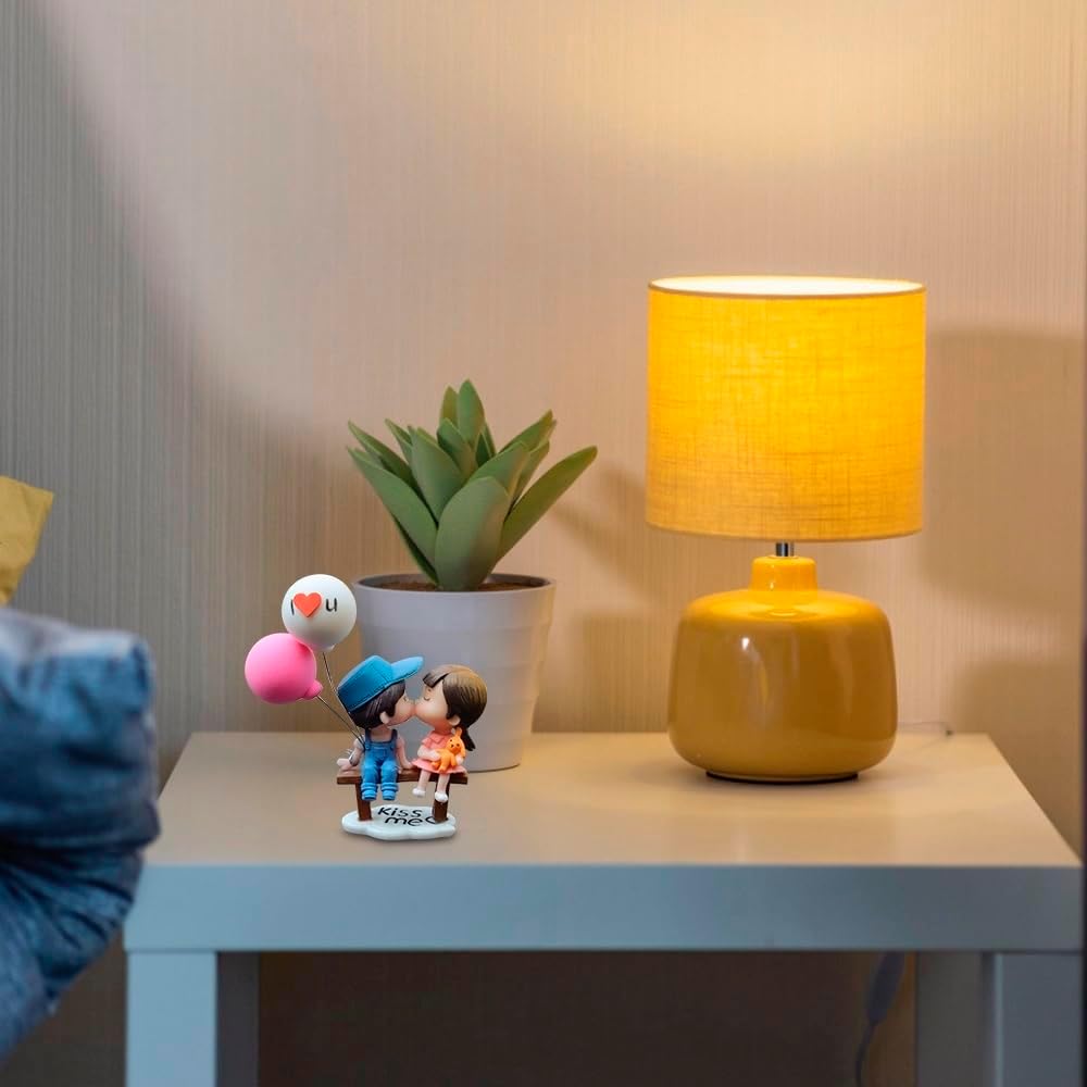 Cartoon Couple Car Decoration, Cute Couples Ornaments Car Interior Decoration Accessories with Balloon for Car Bedrooms Home Desks