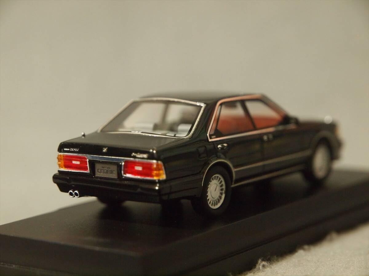 日産 セドリック 4ドア ハードトップ グランツーリスモ SV 1989年 (Y31) Black Hi-Story 1/43 HS