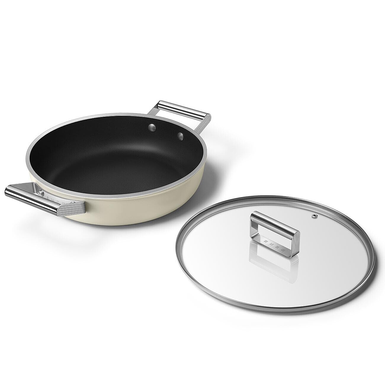 Smeg, Tegame Antiaderente DPF2812CRM, Diametro 28 cm, Rivestimento Ceramico senza PFAS, Maniglie in Acciaio Inox, per Tutti i Piani Cottura, fino a 250° in Forno, Capacità 4,3 L, Panna Opaco