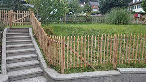 Gartenwelt Riegelsberger Premium Staketenzaun aus Kastanie Kastanienzaun Rollzaun Lattenzaun Holz-Zaun Lattenabstand 4-6 cm Zaunlänge 2,2 m Höhe 50 cm