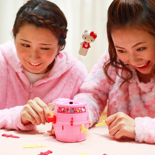 Amazon | サンリオ(SANRIO) ハローキティ 危機一発ゲーム | アクション